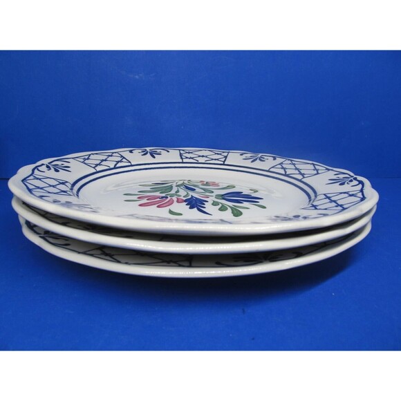 Johnson Brothers Provincial Scalloped Edge 9 3/4" Dinner Plates Set of 3 - Picture 6 of 7